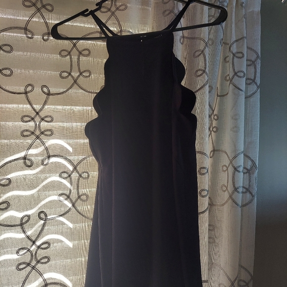 VICI Woman's Scalloped Dressed Tank - Picture 3 of 3